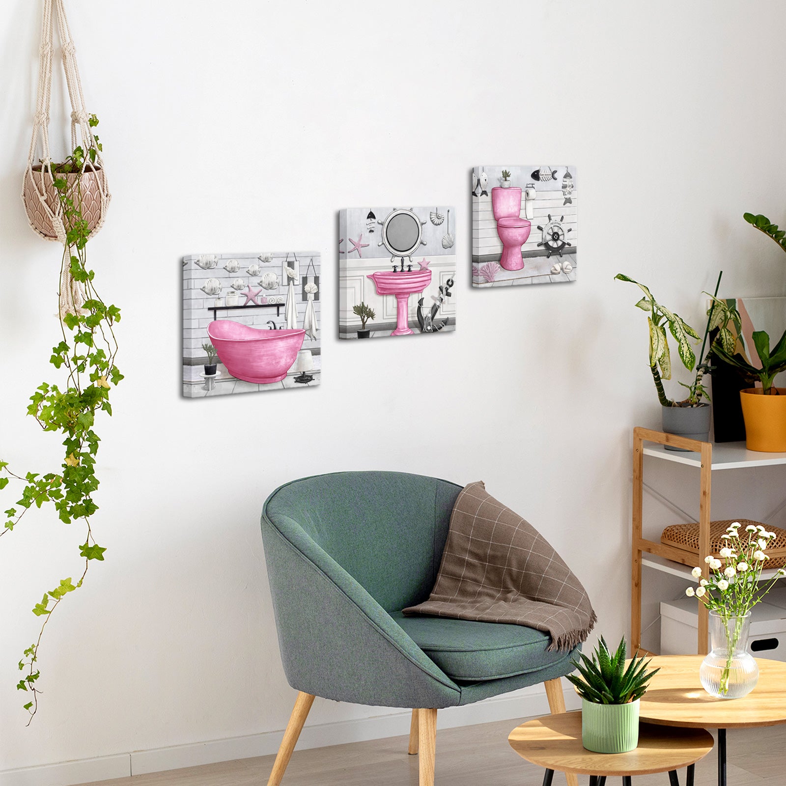 Coastal-Themed Bathroom